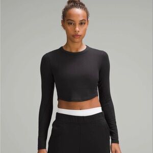 lululemon hold tight cropped long sleeve